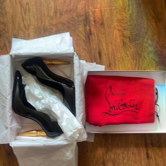 NEW Christian Louboutin Lipchick 100 pumps - Picture 8 of 16
